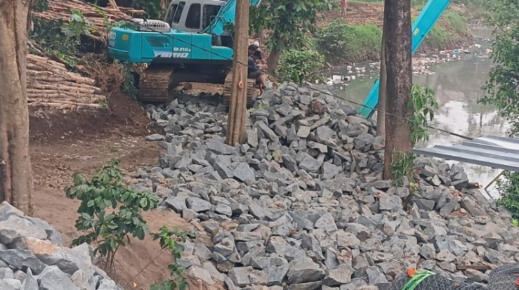 Anggaran Rp 26 Miliar di Kali Item Jaktim Cuma Pakai Bronjong
