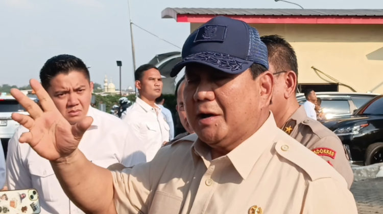 Banyak yang Terluka, Presiden Naikan Pangkat Anggota Polri