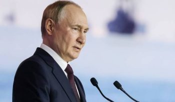 7 0ktober, Harlah Presiden Rusia Vladimir Putin