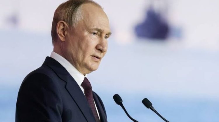 7 0ktober, Harlah Presiden Rusia Vladimir Putin