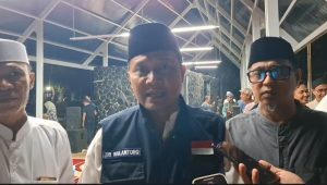 Ketua RW 04 Kelurahan Dukuh, Kecamatan Kranat Jati, Jakarta Timur, Tri Wulantoro