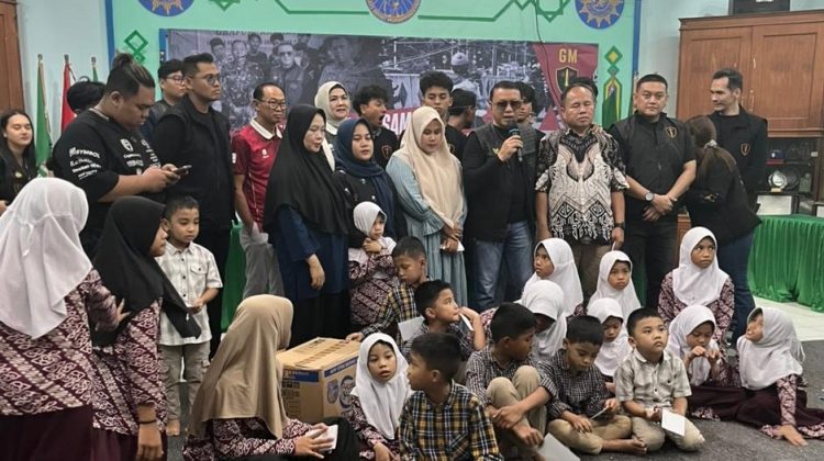 Garda Mawar Beri Beasiswa hingga S1 untuk 11 Anak Yatim Korban Longsor Bandung Barat