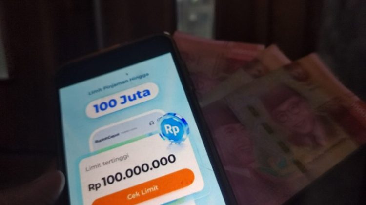 97 Pinjol Disanksi KPPU, BPKN: Langkah Tepat Lindungi Konsumen