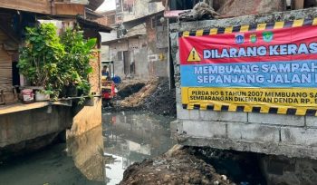 Usai 60 Tahun Terabaikan, Anak Kali Krukut Bakal Dibenahi