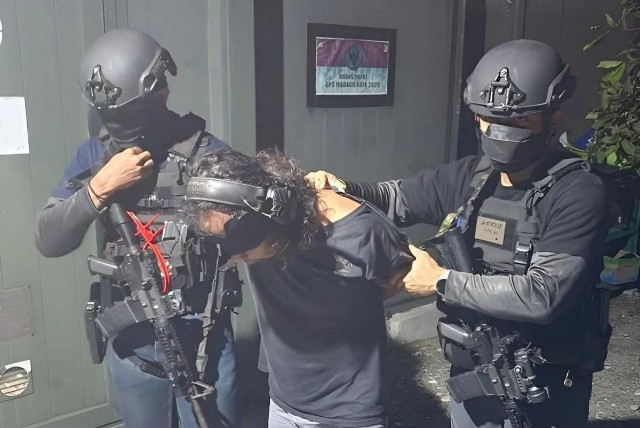 FOTO : Terduga teroris ditangkap Densus 88/ANT